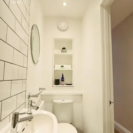 Lovely Alma Vale One Bedroom Flat Appartement *